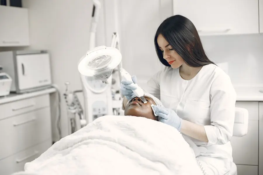 Pro-Collagen Quartz Lift Facial treatment at Glamsoul Beauty, Kingston upon Thames